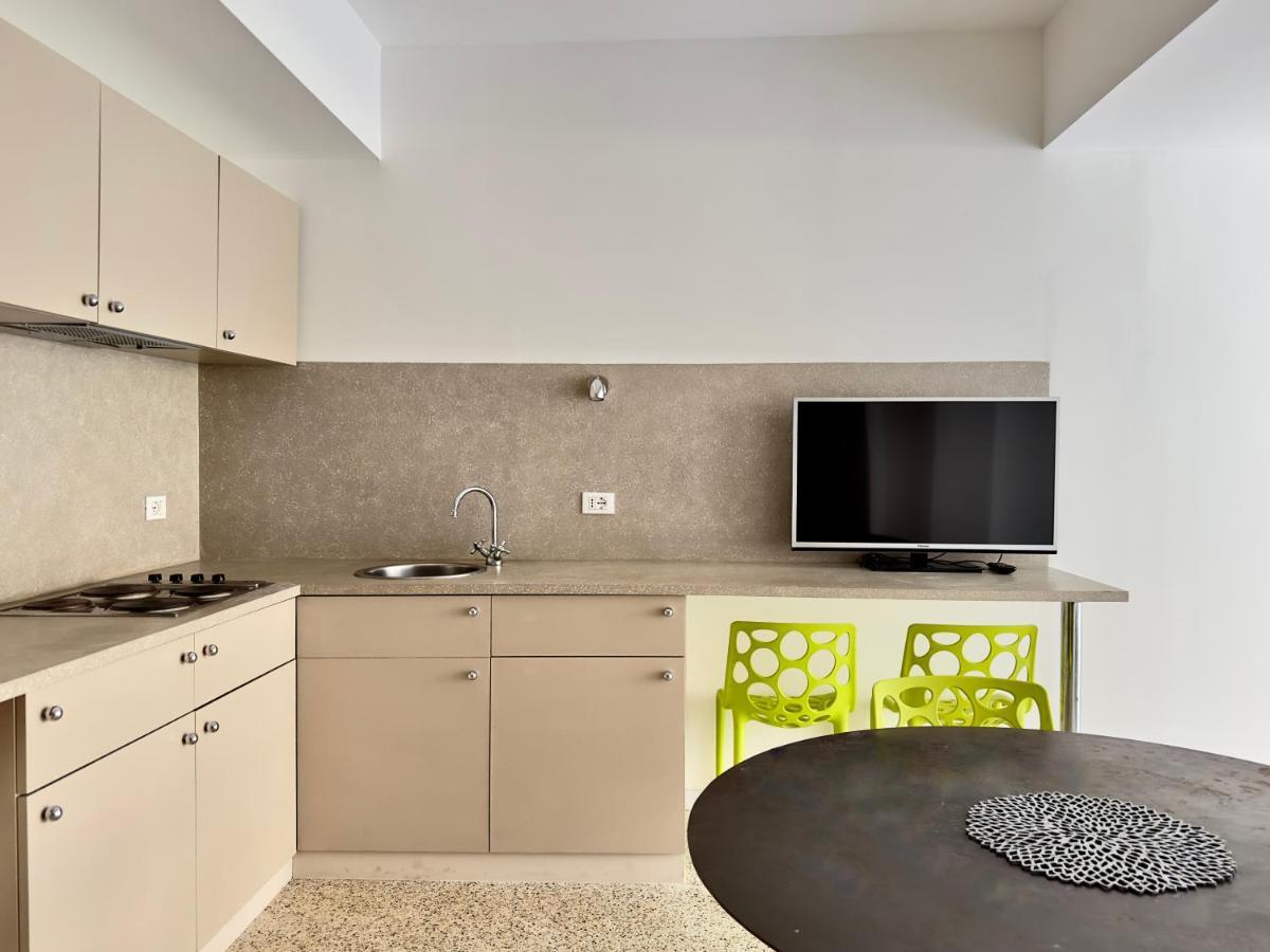Grand Apartment Navigli 米兰 外观 照片